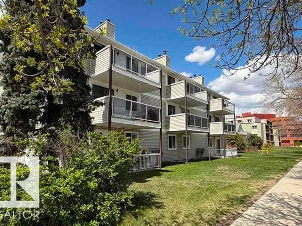 10604 110th Ave NW #304, Edmonton, AB T5H 4C7
