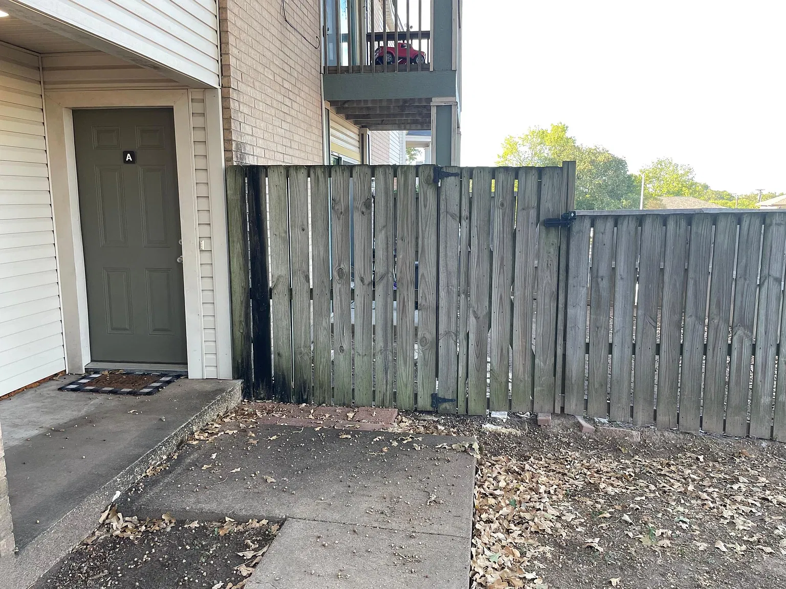 1108 Autumn Cir — Photo 2