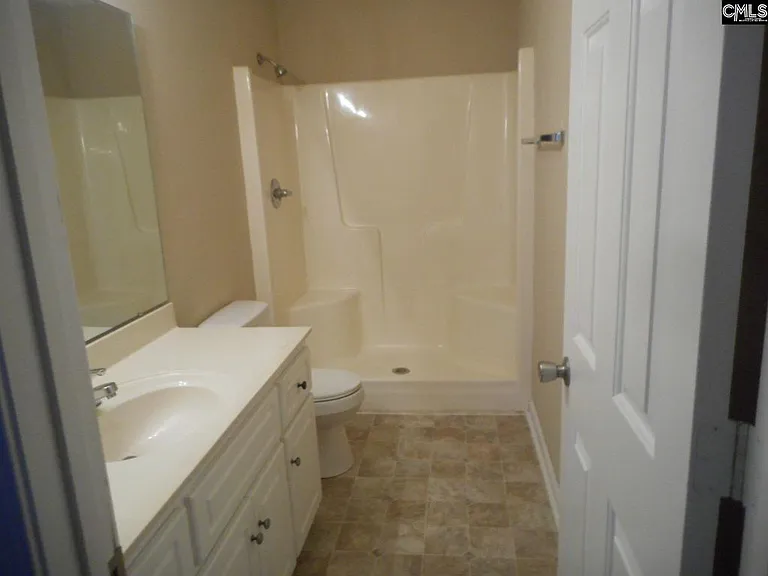 128 Crestland Dr #1 — Photo 4