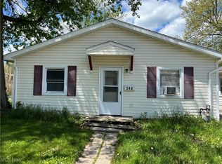 244 E 238th St, Euclid, OH 44123