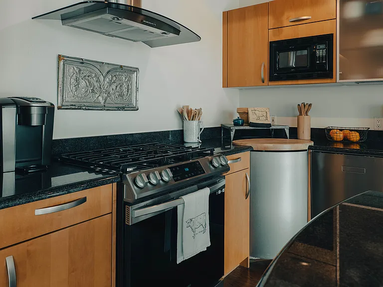 1401 Wewatta St #212 — Photo 8