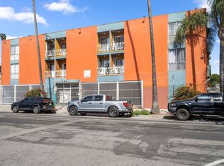 935 S Mariposa Ave, Los Angeles, CA 90006