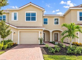 2893 Citrus St, Naples, FL 34120