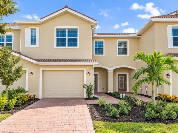 2893 Citrus ST, NAPLES, FL 34120