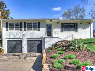 10704 Decatur St, Omaha, NE 68114