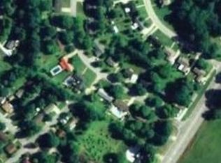 1713 Beckman Dr, Florence, AL 35630