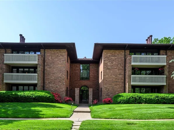 120 W Essex Ave APT 2A, Saint Louis, MO 63122