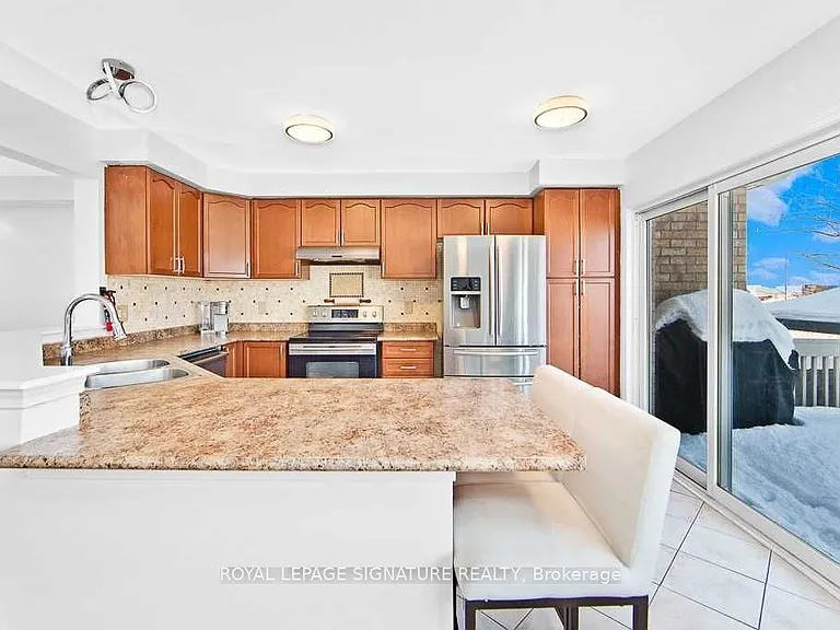 71 Garth Massey Dr #20 — Photo 8
