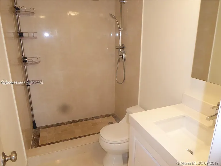 2530 SW 3rd Ave #503 — Photo 6