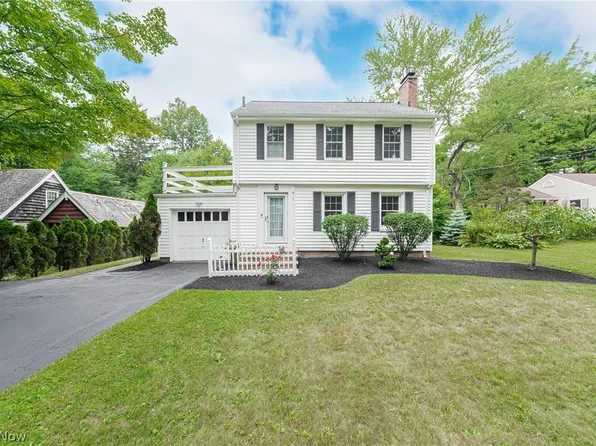 12806 Opalocka Dr, Chesterland, OH 44026