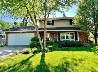 2859 Hemmeter Rd, Saginaw, MI 48603