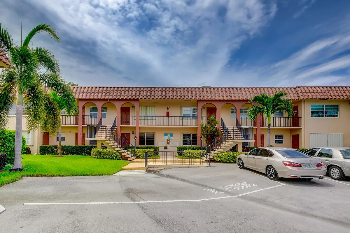 Building Photo - 2600 S Kanner Hwy #F4