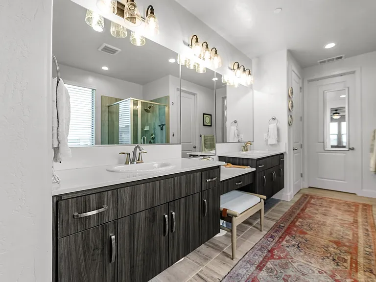 4411 S Ernest St — Photo 31