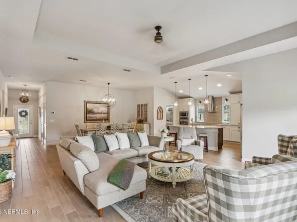 3002 VIANEY Place, Green Cove Springs, FL 32043