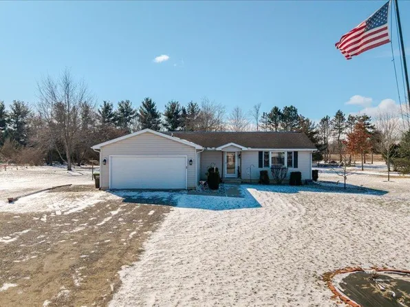 2829 Sutton Rd, Adrian, MI 49221