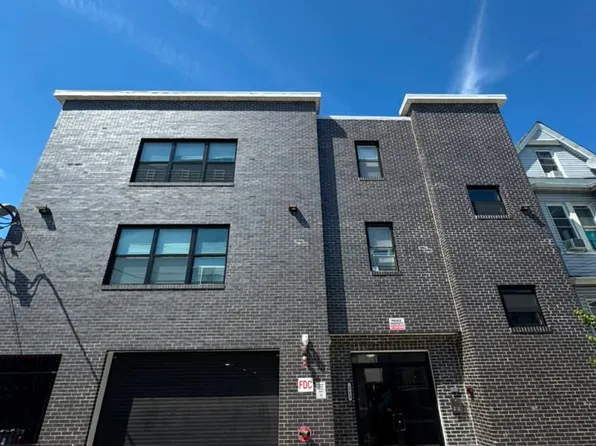 137 Pearl St, Paterson, NJ 07501