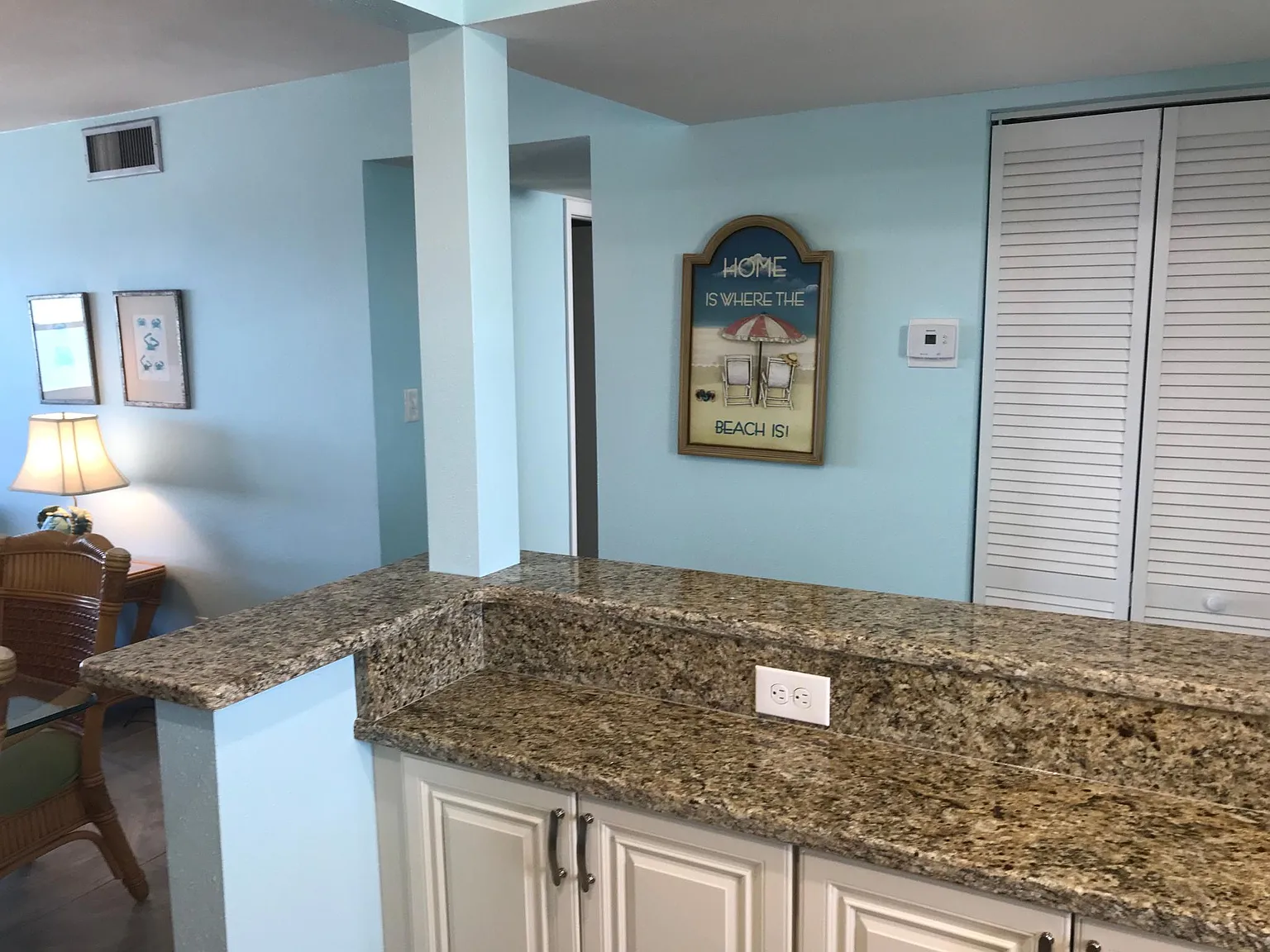 2 bed, 1111 sqft, $4,000 — Photo 3