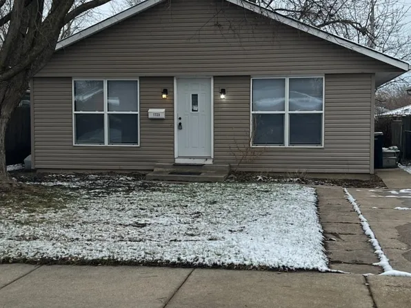 1723 Hermon Ave, Zion, IL 60099