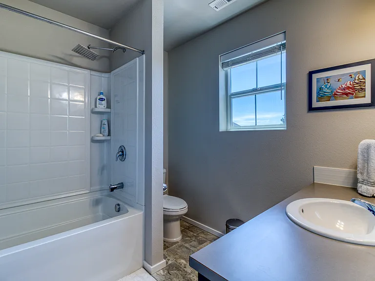 20538 SE Cameron Ave — Photo 19