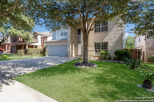 5 bed, 3.5 bath, 3623 sqft, $2,600 — Photo 3