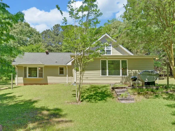194 Harvey Ln, Lavonia, GA 30553