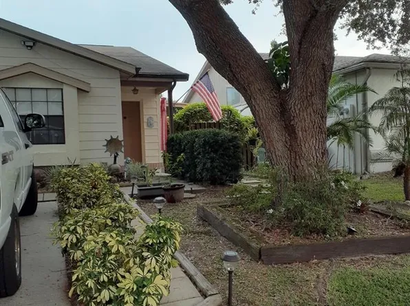 13427 Laraway Dr, Riverview, FL 33579