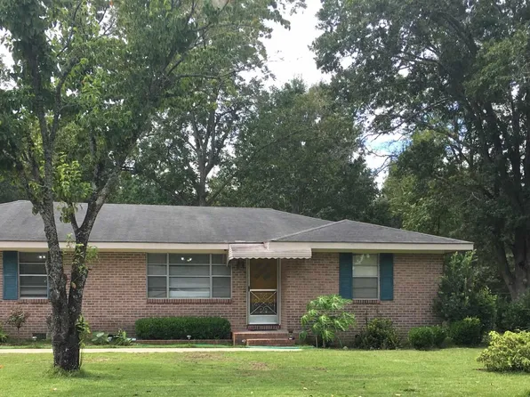 5815 Fitzgerald St, Eastman, GA 31023