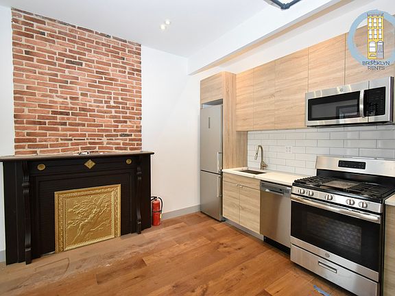 3rd image of 1187 Dean St #3A