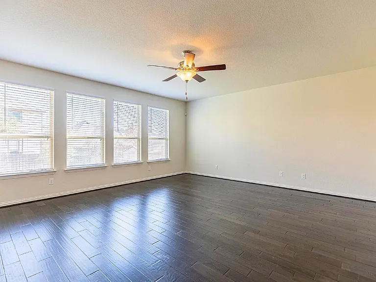 27910 Dana Creek Dr — Photo 15