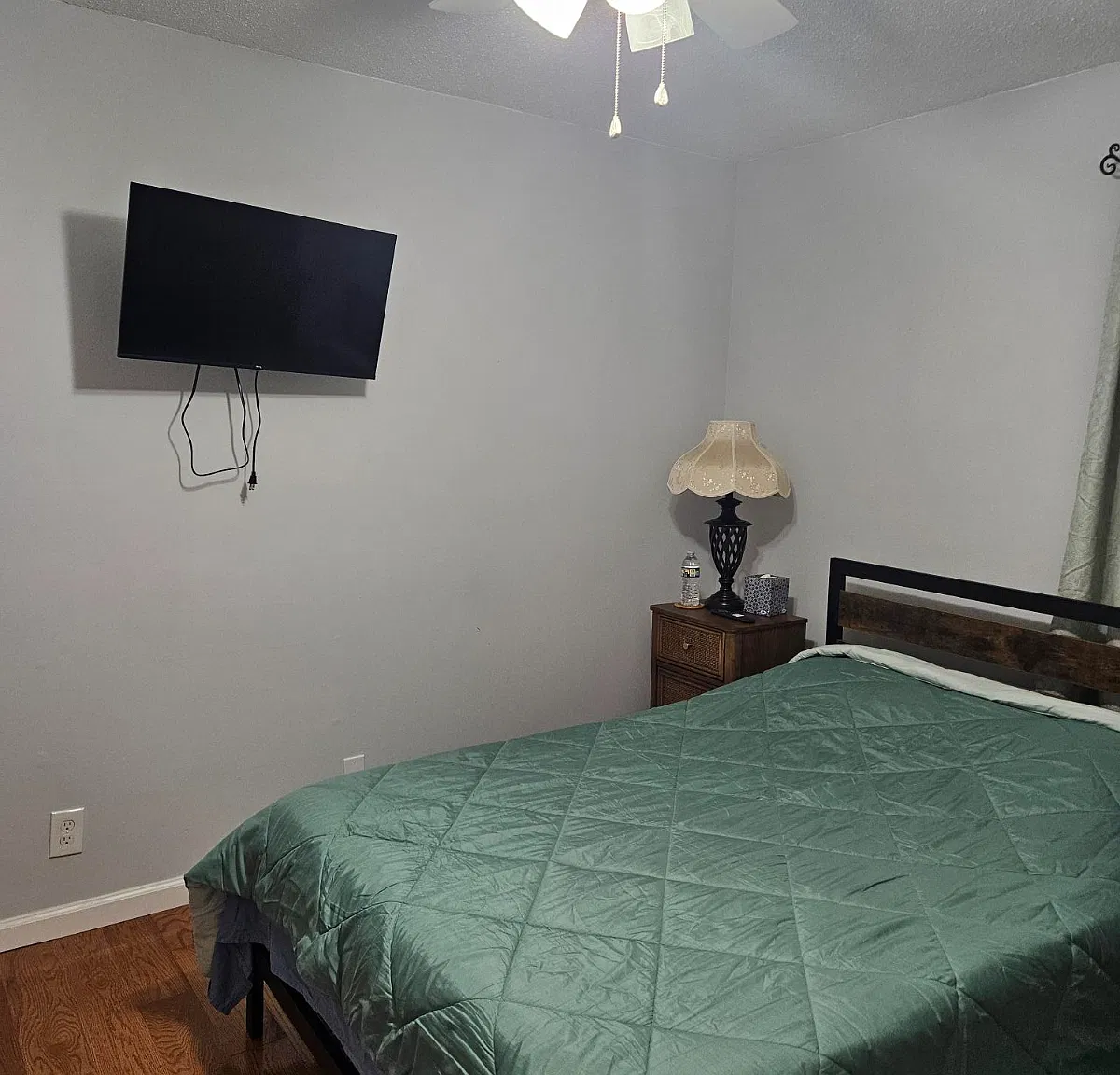 104 Tamara Ln — Photo 2
