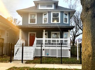 5900 W Walton St, Chicago, IL 60651