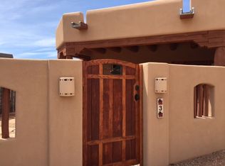 3 Calle Vecinos, Santa Fe, NM 87507