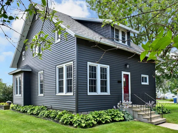 695 Williams St, Lewiston, MN 55952