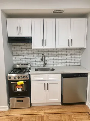 Rented by The MJS Group NY LLC | media 20