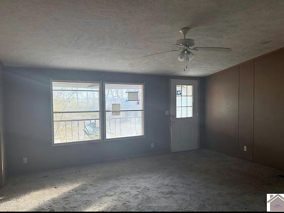 4th image of 5127 La Center Rd