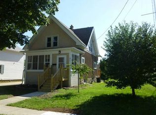 31 W Jefferson St, Waupun, WI 53963