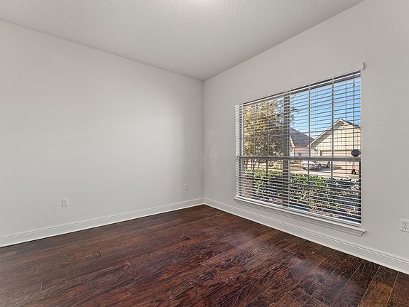 5th image of 188 Whispering Lake Dr