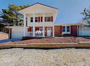 2213 Sanderford Rd, Raleigh, NC 27610