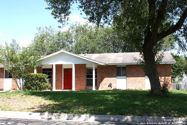 1st image of 7505 Sage Oak St