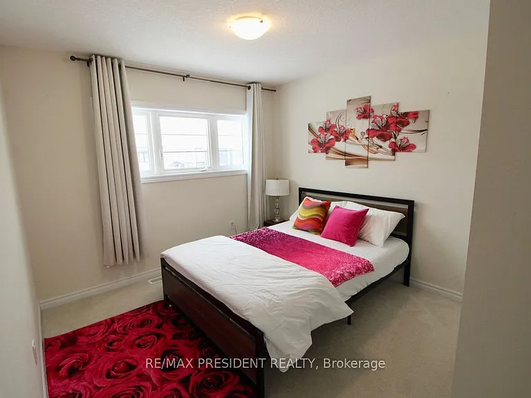 16 Peach St — Photo 15