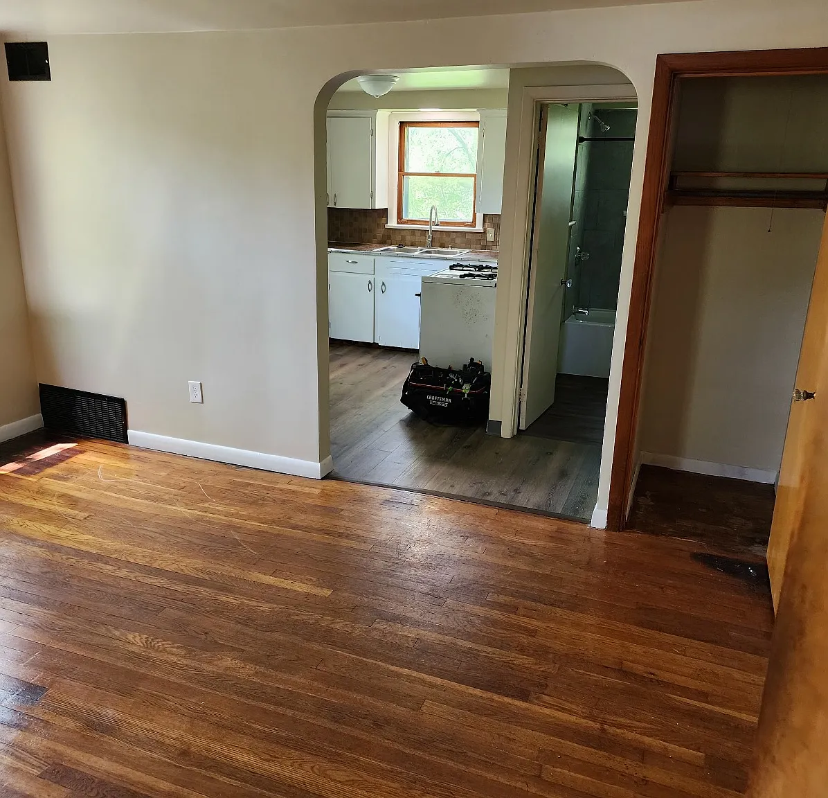 1 bed, $800 — Photo 4