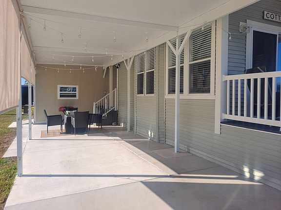 4th image of 3737 El Jobean Rd #318