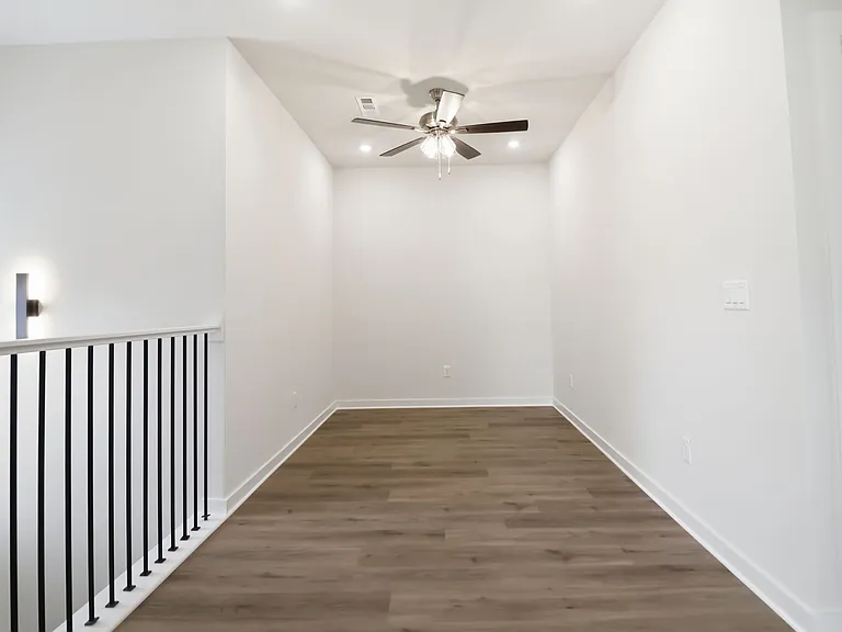 3406 SE K St #1 — Photo 30