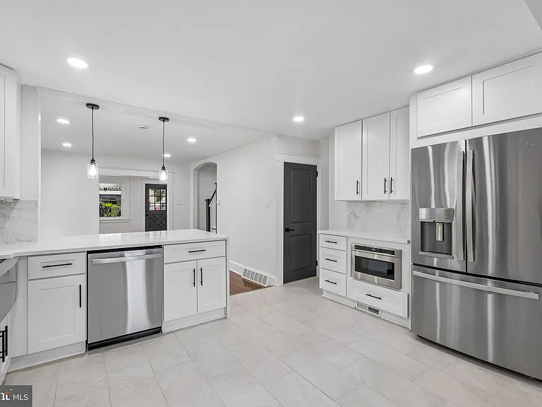114 Conestoga Rd — Photo 15