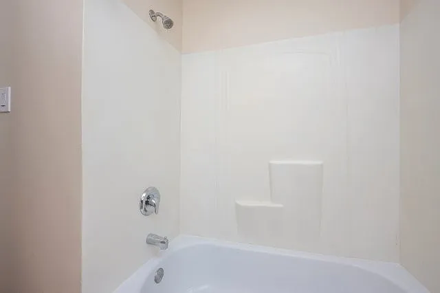 2223 35th St SW — Photo 19