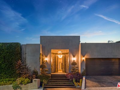 1457 Blue Jay Way, Los Angeles, CA, 90069