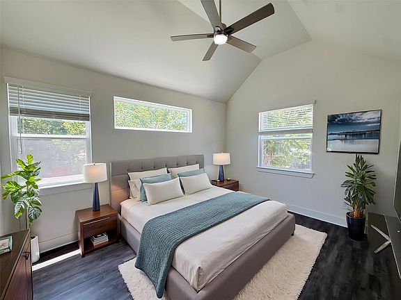 4th image of 6406 Felix Ave #1