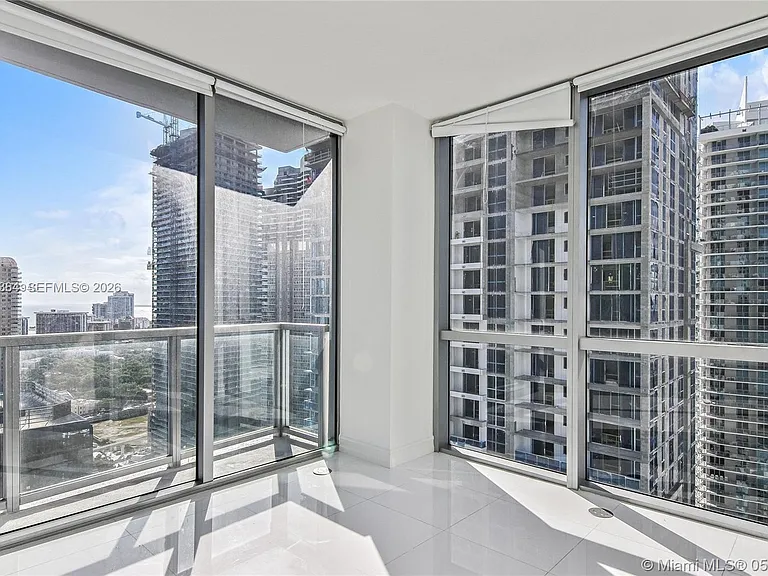 1060 Brickell Ave #2911 — Photo 7