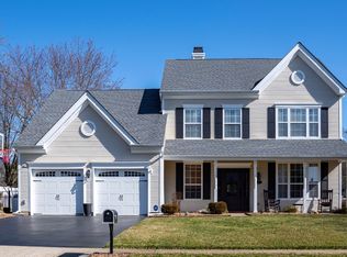 44 Syracuse Dr, Freehold, NJ 07728