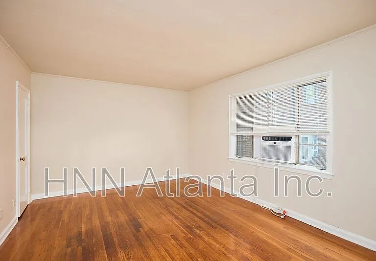 1347 Briarwood Dr NE #2 — Photo 2